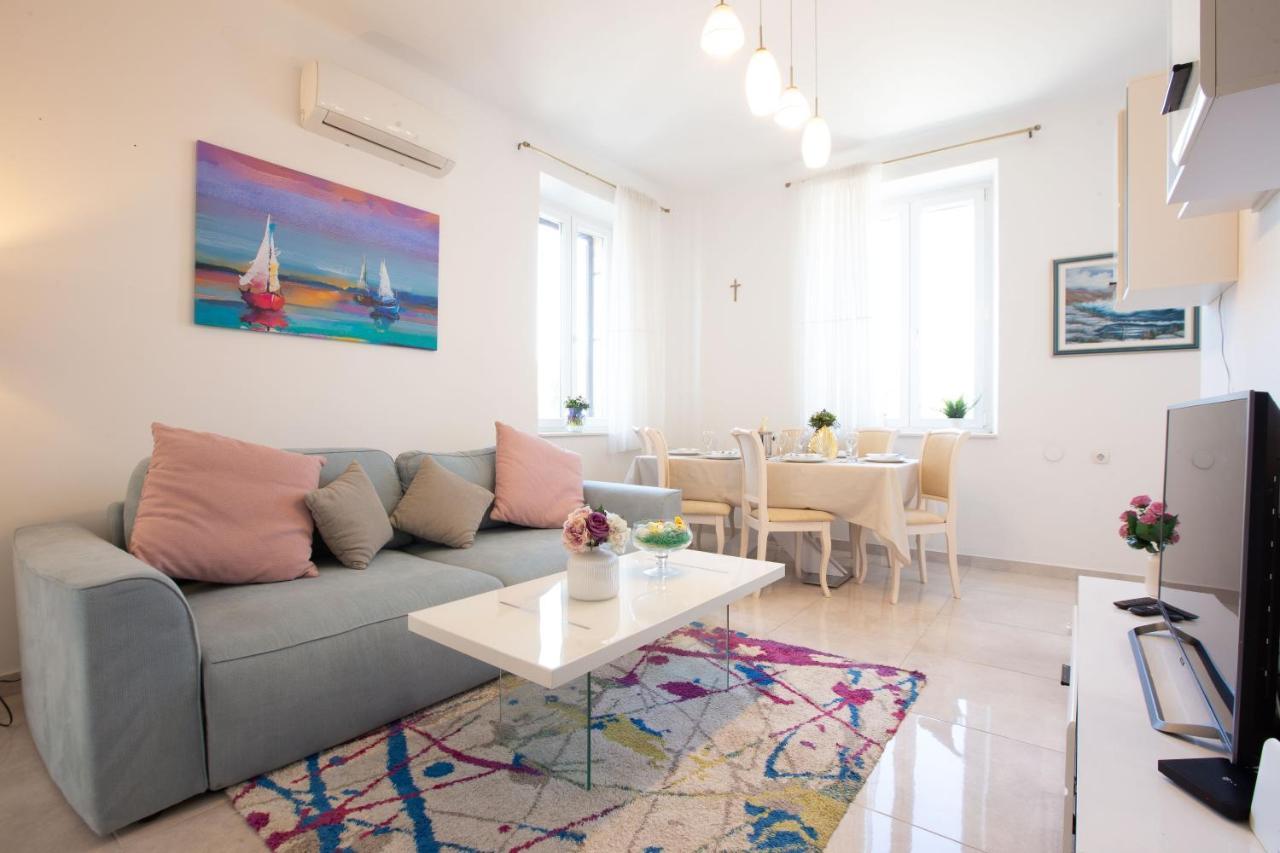 Apartment Ms 3br Near Kolovare