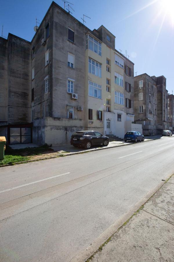 Ms 3br Near Kolovare Apartment